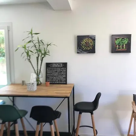 Gite Jura Mina La Maison Du Bonheur Hébergement de vacances *